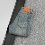 字母错误货号8851P1952025春夏男修身牛仔裤控275低成交255，男装牛仔裤，钱塘6008(原3014)