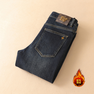 字母错误 磨毛薄绒 9389 P180 冬男修身牛仔裤 控255低成交235，男装牛仔裤，钱塘6008(原3014)