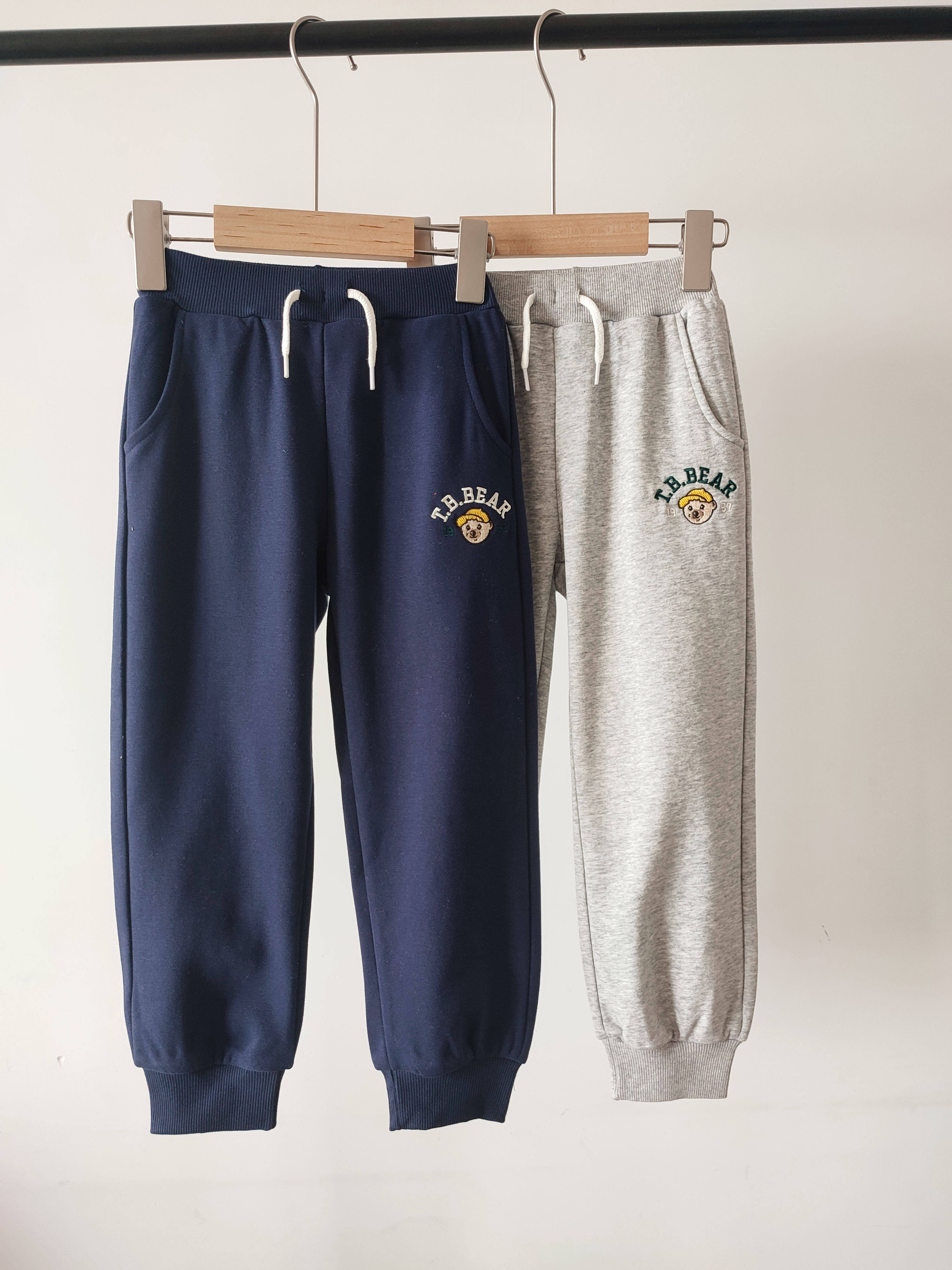 特价春秋新款儿童长裤男童毛圈运动裤中大童卫裤男孩休闲裤子长裤