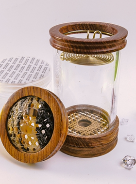 A59#徐一舟花梨口牛角蒙心铜底款蝈蝈叫罐配1.5粗白铜等距簧