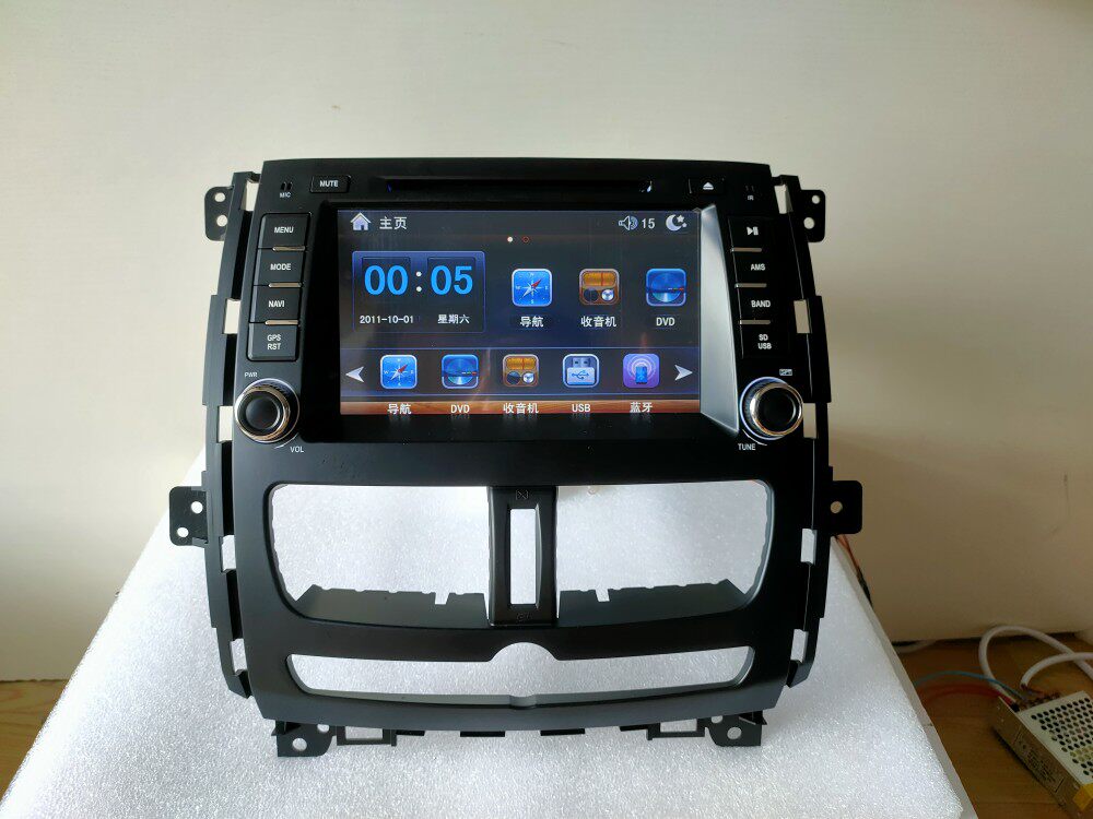 适用日产帅客原装专用DVD导航蓝牙倒车记录仪一体机原车风格