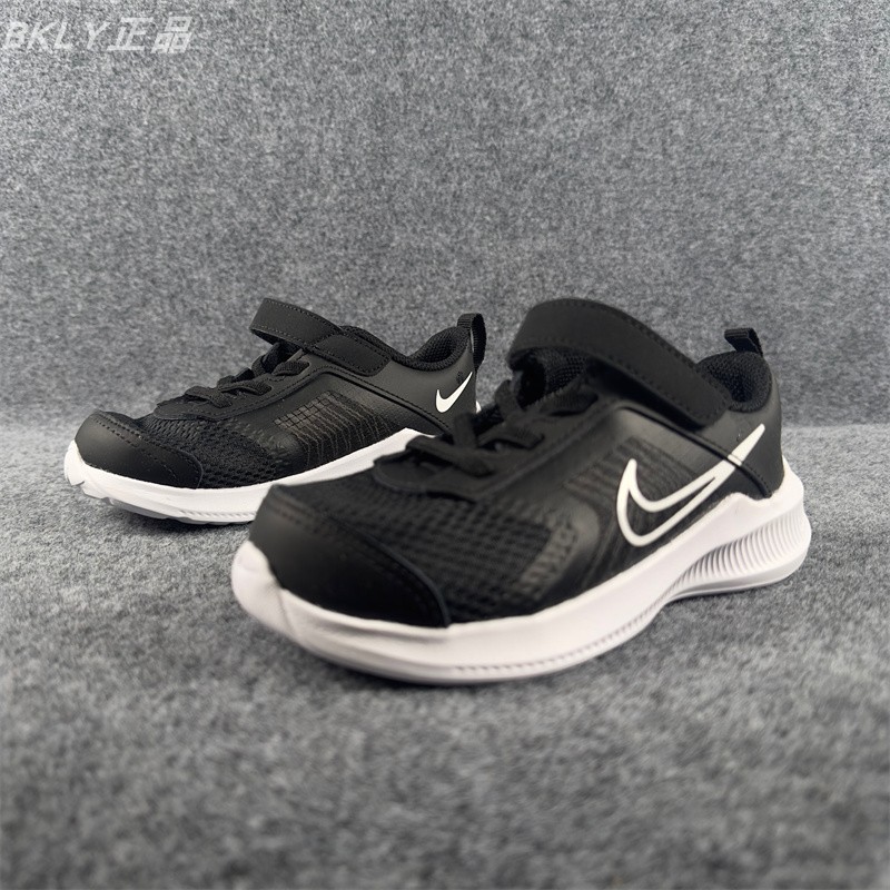 Nike耐克男女小童魔术贴跑步鞋