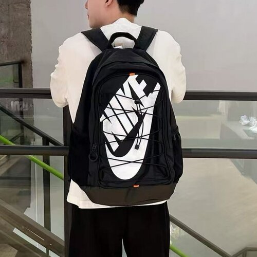 Nike运动书包男女大logo双肩包