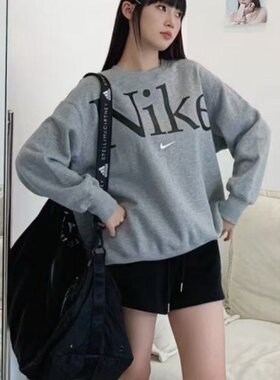 耐克Nike女宽松加绒保暖圆领卫衣