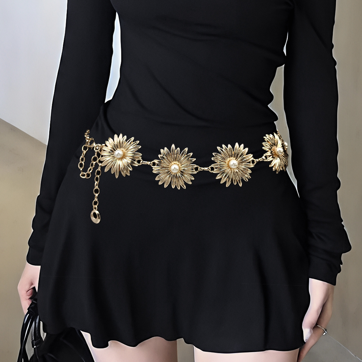 金色太阳花金属时髦腰链女配毛衣可调节链条腰带辣妹连衣裙子配饰