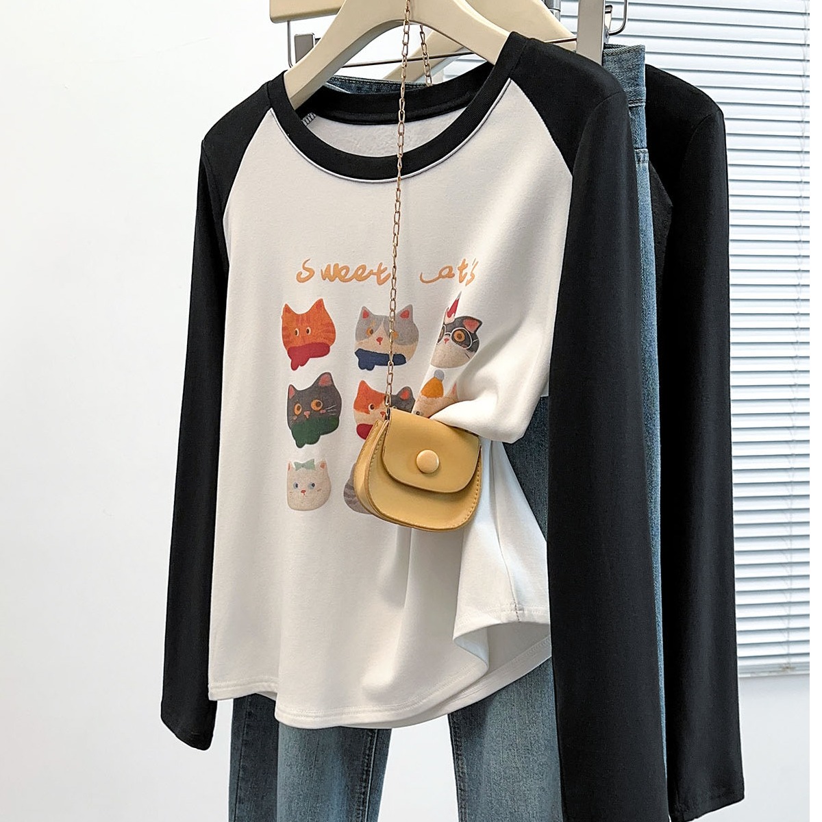 2025秋装新款胖mm大码女加厚字母猫咪印花内搭打底T恤