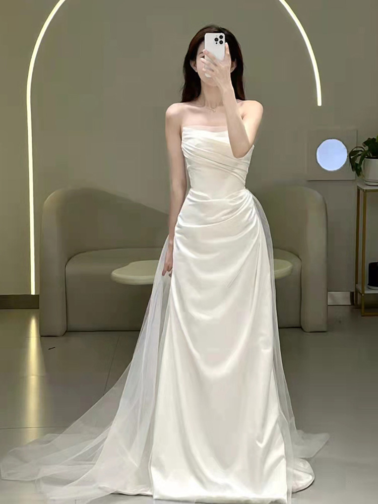 Vanna Fairy French satin tube top light wedding dress Vanna Fairy French satin tube top light wedding dress