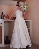 梵娜仙衣法式 蕾丝轻婚纱小众轻奢新娘高级感抹胸森系出门纱礼服