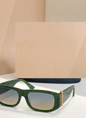 时尚新款太阳眼镜高品质高质感百搭遮阳潮大气6788方框板材