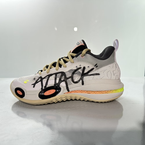 安踏正品 突袭1水泥克星 女款氮科技防滑耐磨缓震篮球鞋122421109