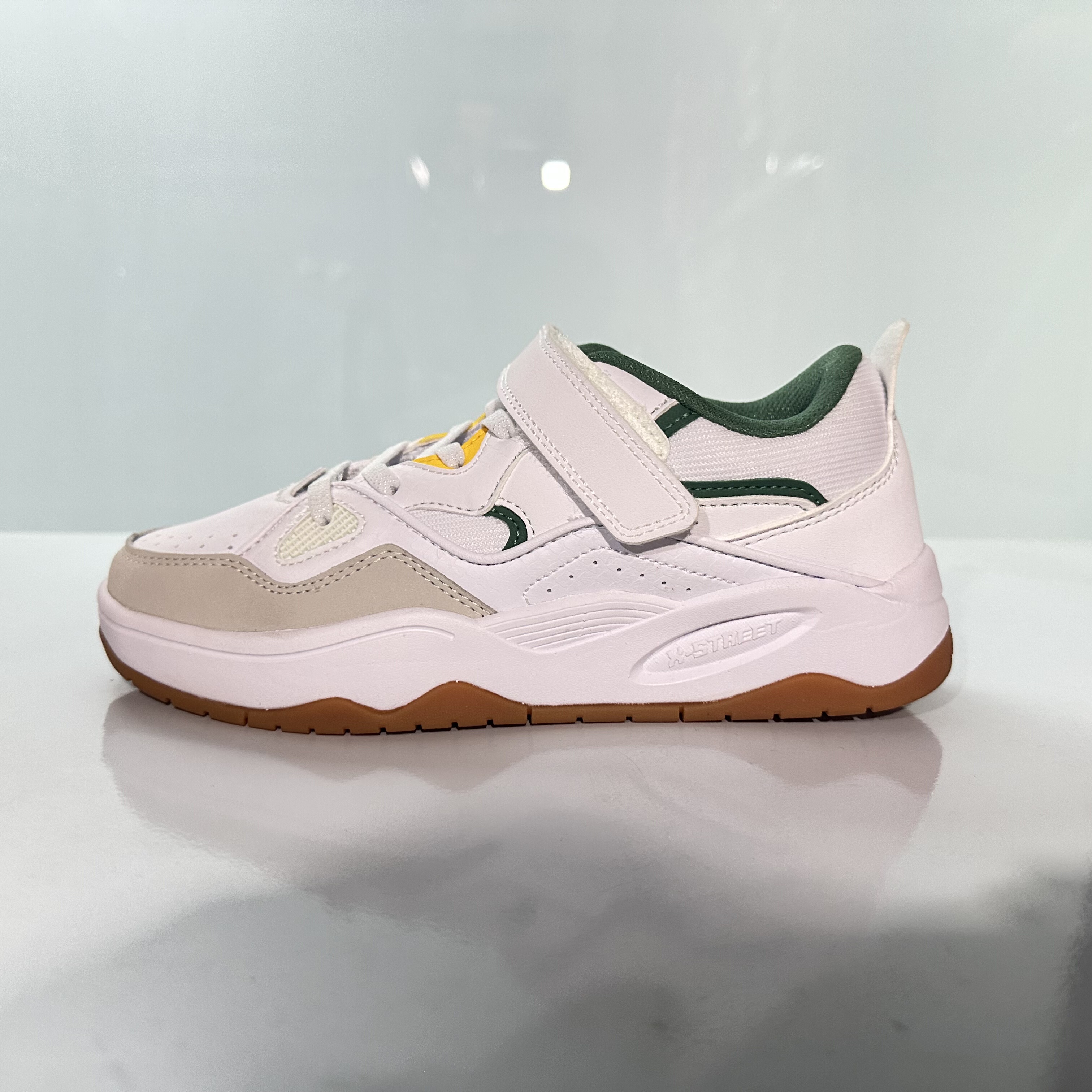 特步正品 儿童款户外夏季舒适透气防滑耐磨运动板鞋676115314012,运动鞋new,板鞋,淘宝优惠券,粉丝福利购,淘宝优惠卷