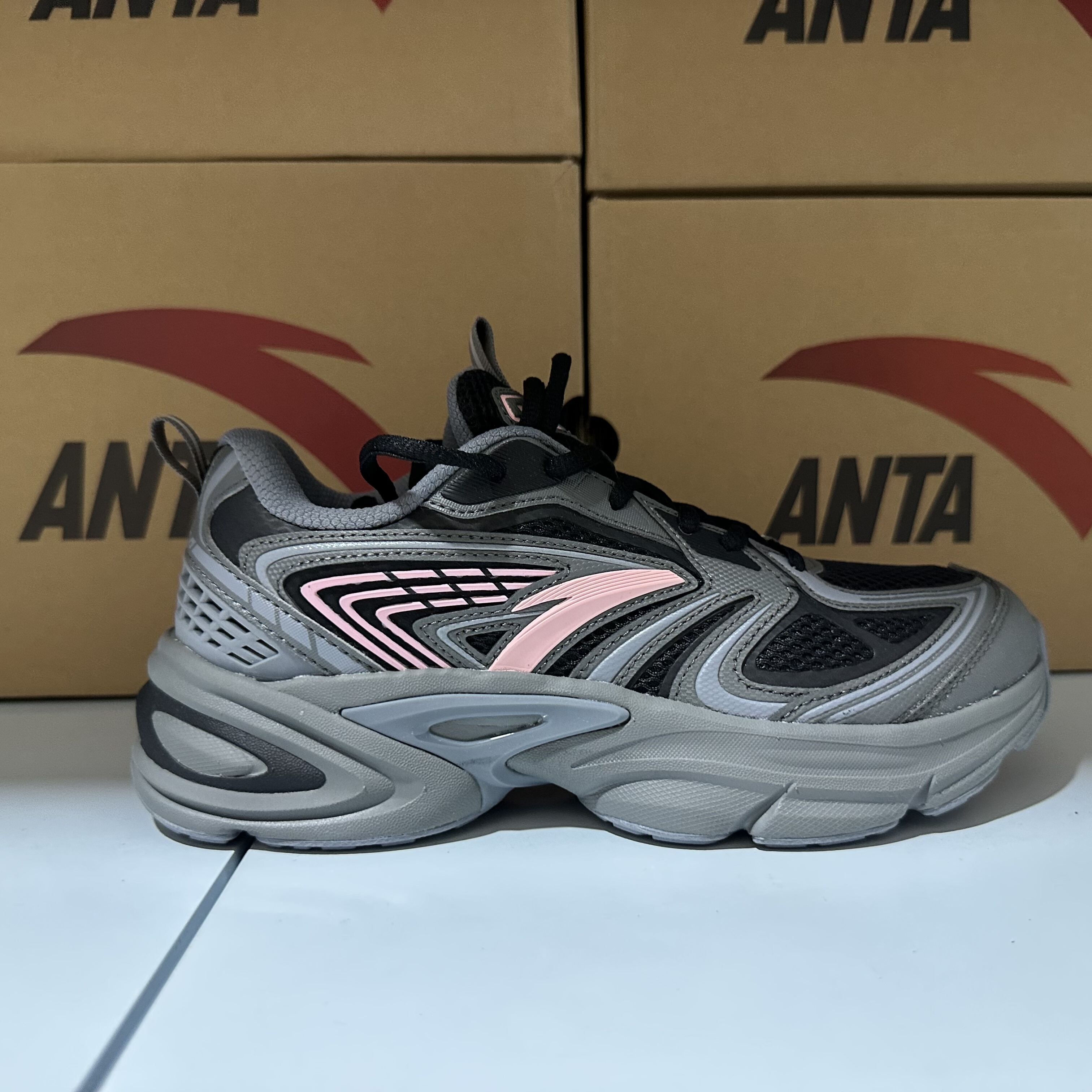 安踏千禧冰河休闲鞋女夏新款舒适百搭潮流复古老爹鞋 122438893