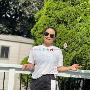 加拿大露露Relaxed Fit Training Tee运动休闲蕾丝暗纹短袖