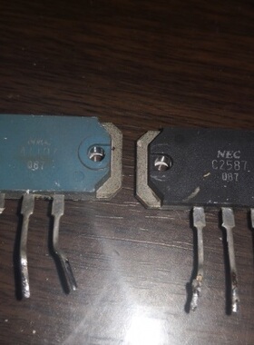 【原装拆机】A1107 C2587 2SA1107 2SC2587 三极管 对管 1对88元