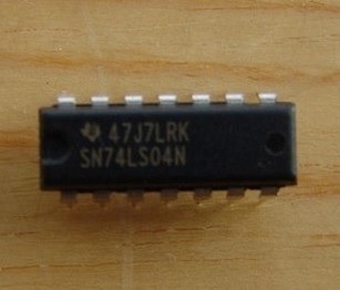 HD74LS04P 全新原裝 SN74LS04N 柵極和逆變器IC芯片 直插14腳