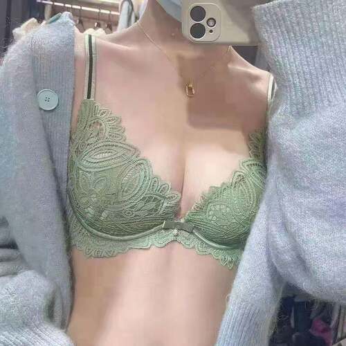 AERENEY爱亦心伊内衣性感蕾丝法式超薄水晶杯大胸显小文胸罩82253