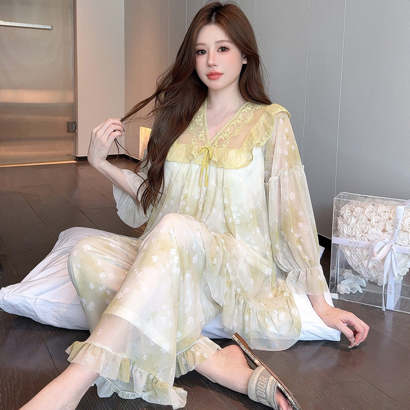 凌蕾春秋新款纯色蕾丝花边甜美宽松公主风网纱睡衣套装家居服