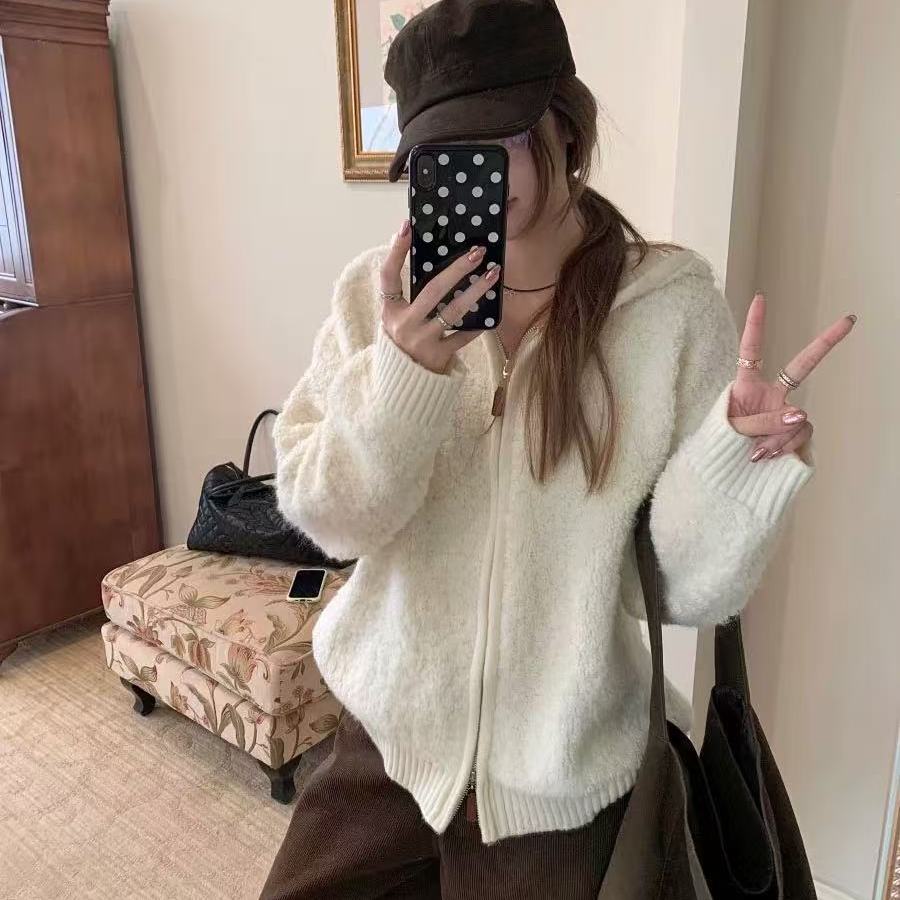 【小四粉丝专享】韩系毛巾绣连帽宽松针织开衫外套826