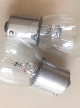 适用铃木王GS125转向灯泡骏威GSX125骏驰GT赛驰QS110转弯灯泡10W