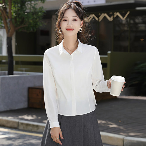 小个子短款显瘦白衬衫