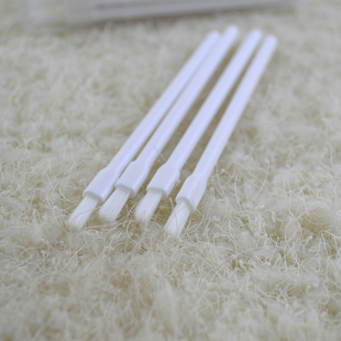 50支小刷子一次性唇刷独立包装 白色杆毛刷 便携单支装