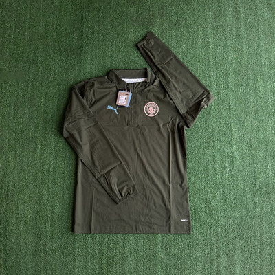 曼城球员版鲨鱼皮训练