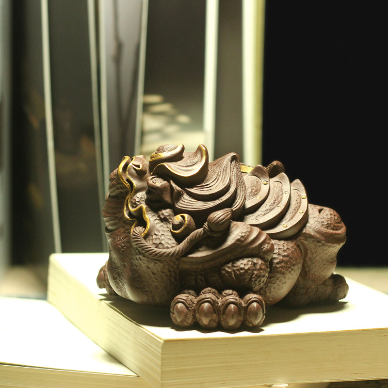 御青堂 宜兴紫砂全手工茶宠摆件雕塑装饰 三足金蟾 描金招财蟾