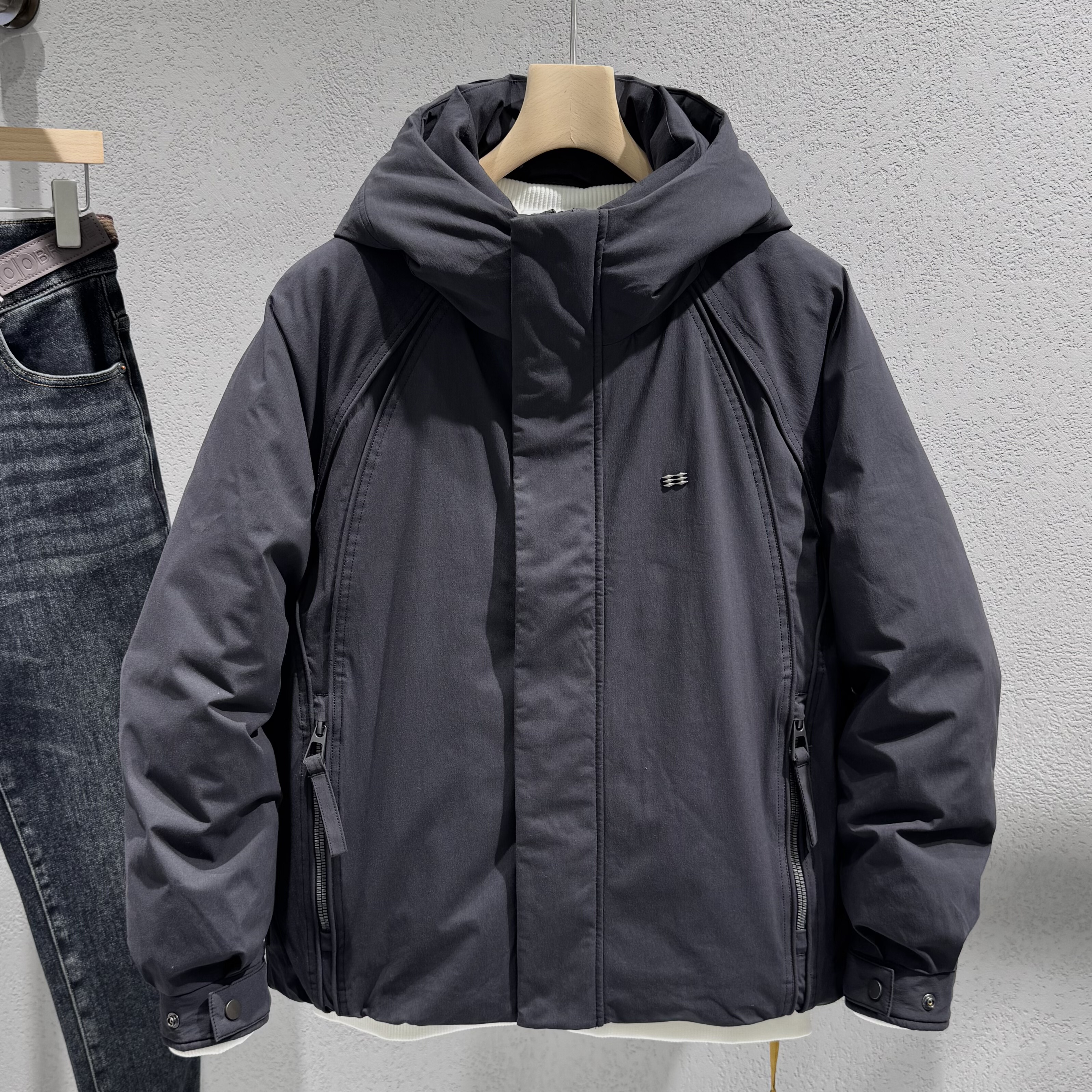 男士连帽羽绒服2025冬季新款青年流行修身短款保暖90鸭绒外套男