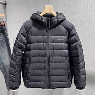 男士短款连帽轻薄款羽绒服