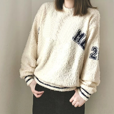 美潮SS25 TEXTURED ARC SWEATER27 弧形logo毛绒舒适美式毛衣