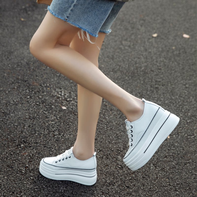 真皮内增高小白鞋女2026春夏新款韩版百搭小个子8CM厚底松糕单鞋