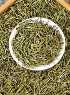 云南绿茶高山云雾春茶新茶茶叶嫩芽青针明前芽茶鲜爽雀舌茶尖冷泡