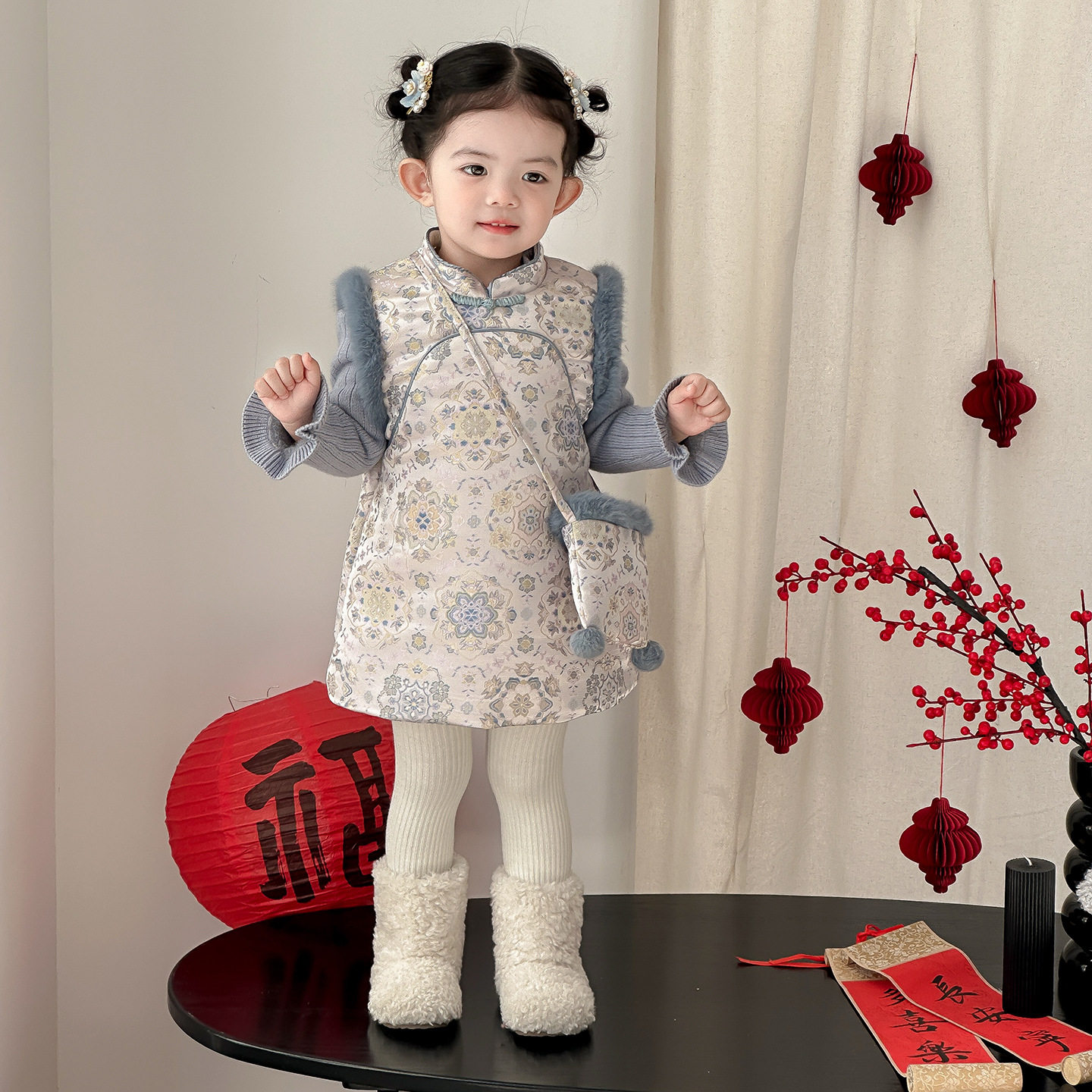 女童冬季新款婴幼儿加绒加厚新中式礼服背心裙套装女宝年服两件套