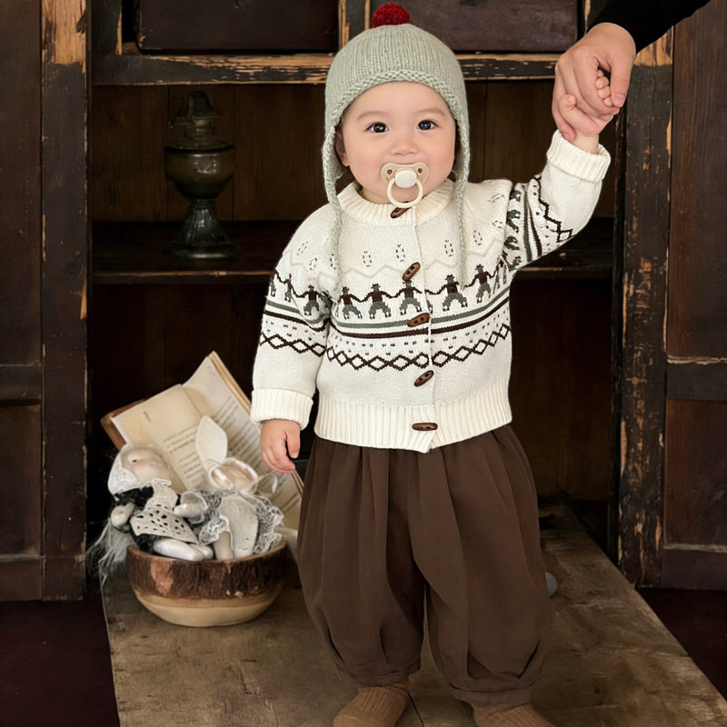 早春韩国套装儿童毛衣春秋季男宝宝洋气提花针织开衫婴儿百搭裤子