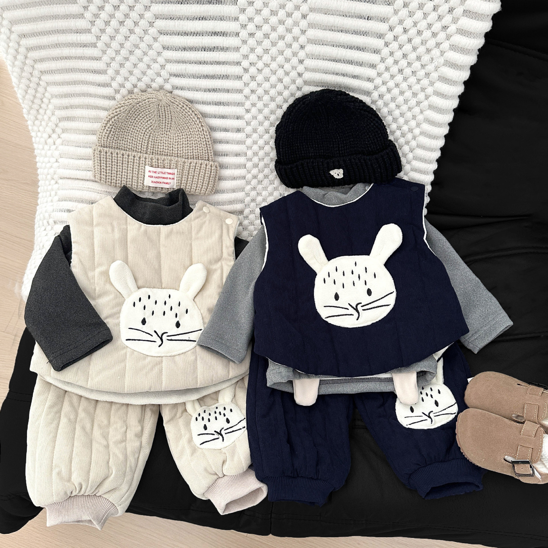 宝宝夹棉马甲套装秋冬婴幼儿衣服加厚保暖棉裤两件套儿童洋气冬装