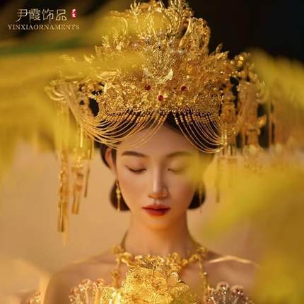 高定金色凤冠新娘头饰秀禾汉服婚服发冠中式国风婚礼结婚饰品摄影