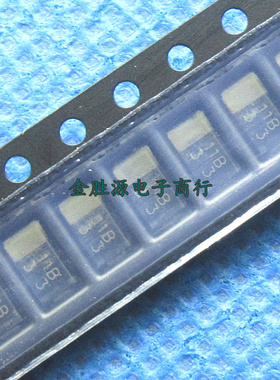 贴片齐纳稳压二极管 1W PTZ11B 11B 11V SMAZ11 1808 SMA 原装