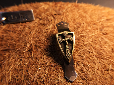 山鹿美国钢火风格艾默生背夹