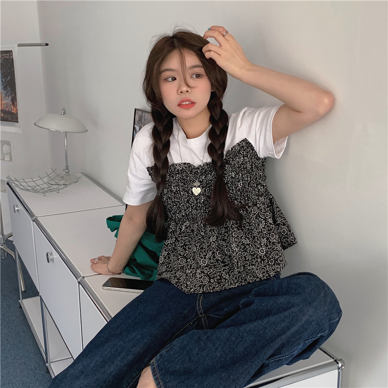 Real shot real price ~ small Korean color contrast cashew flower short sleeve T-shirt