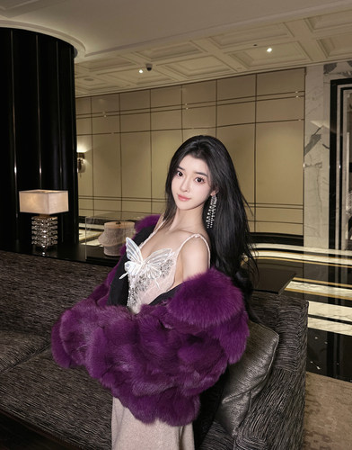 富贵迷人眼狐狸毛小高领皮草外套