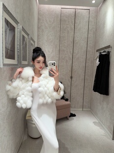 LOCK KK 矜贵白狐狸毛皮草外套超大毛领女短款时尚百搭毛毛大衣