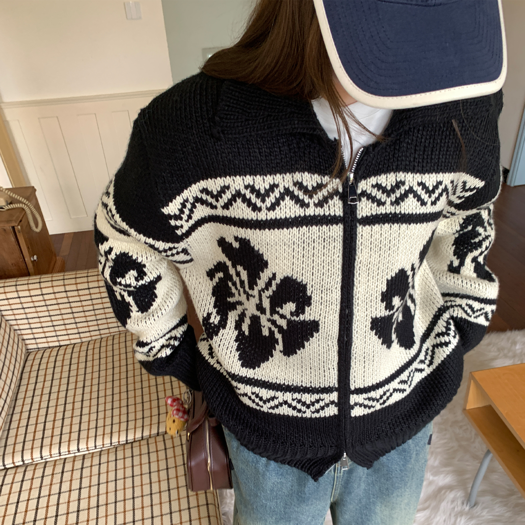 NAZ那子大码特色撞色花朵针织外套胖mm时尚慵懒雪花纹拉链毛衣冬