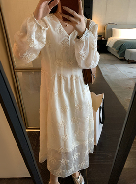 NAZ那子大码2025秋季新款法式气质白色提花设计感胖mm减龄连衣裙