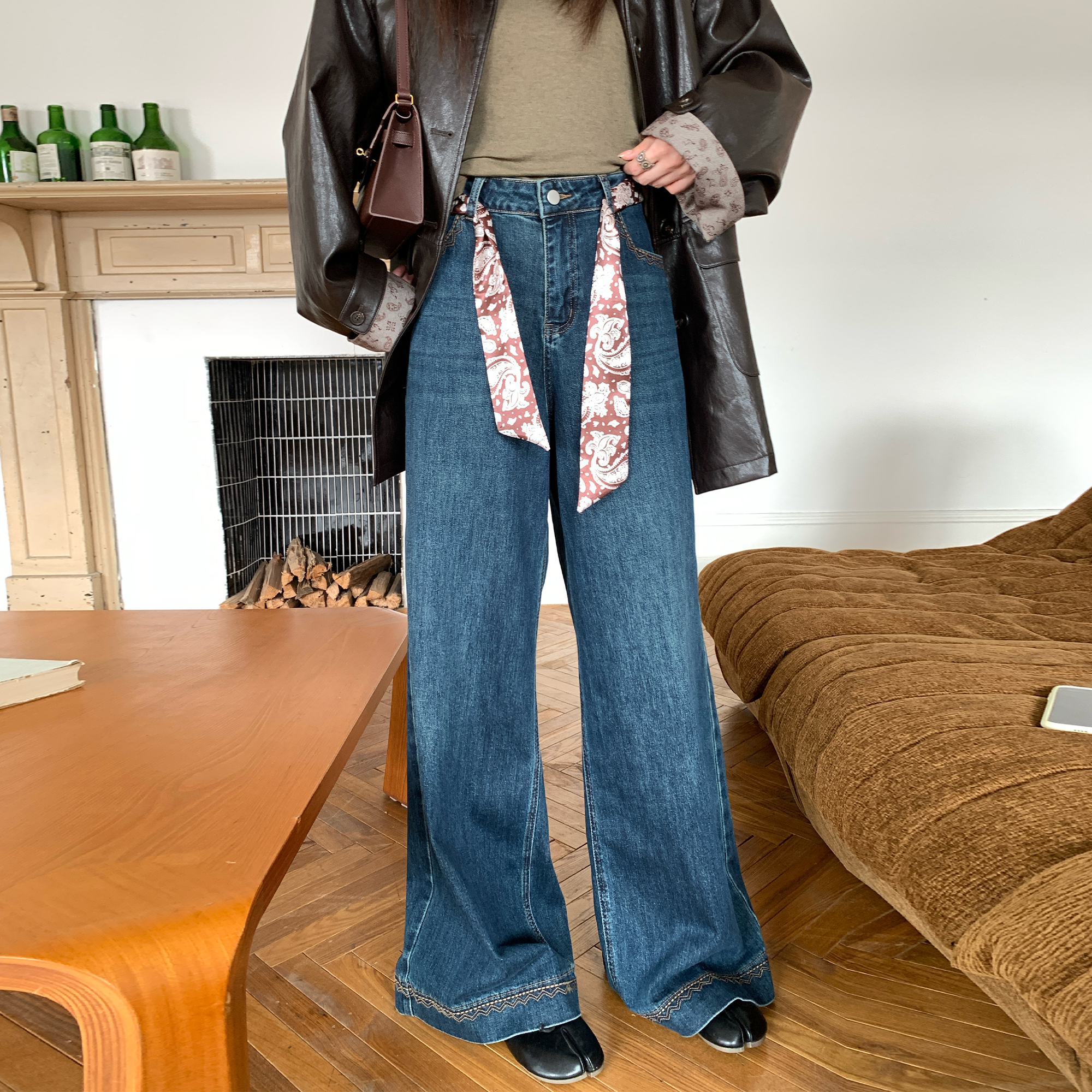 NAZ那子大码高级感刺绣宽松显瘦微喇牛仔裤胖mm微弹水洗阔腿裤秋