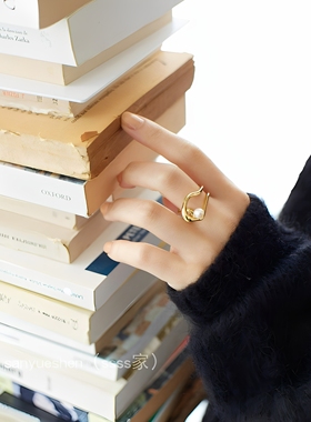 日韩clane风冷淡风夸张女小众大c线条仿珍珠开口戒指