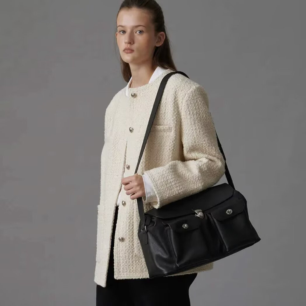 韩国TTUDEMENT中性斜跨大单肩包