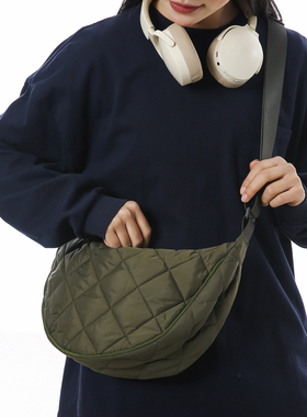 官单菱格绗缝斜挎包大容量休闲纯色包女单肩饺子尼龙女包时尚轻便