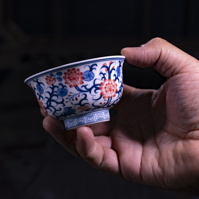 青花瓷品茗杯单杯功夫茶杯