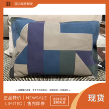 FENDI INSTITUTIONAL 496 软包沙发靠垫抱枕摆件 意大利