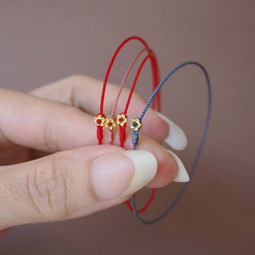 本命年红绳手链小花手绳男女情侣饰品礼物百搭简洁洋气细可调节